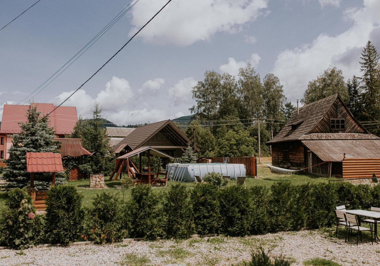 Айворі Хаус Микуличин Екстериор снимка
