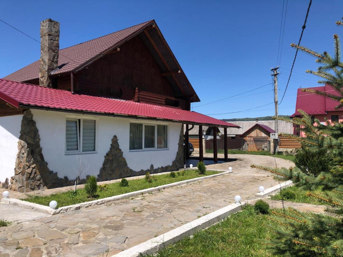 Айворі Хаус Микуличин Екстериор снимка